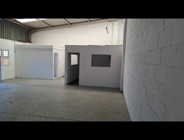 BUSINESS PROPERTY TO RENT IN WALMER